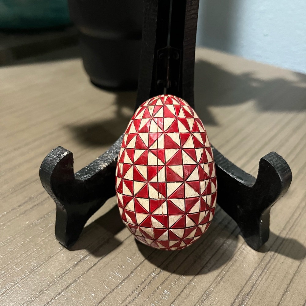 Jim Shore Heartwood Creek St/Pink Squares Egg